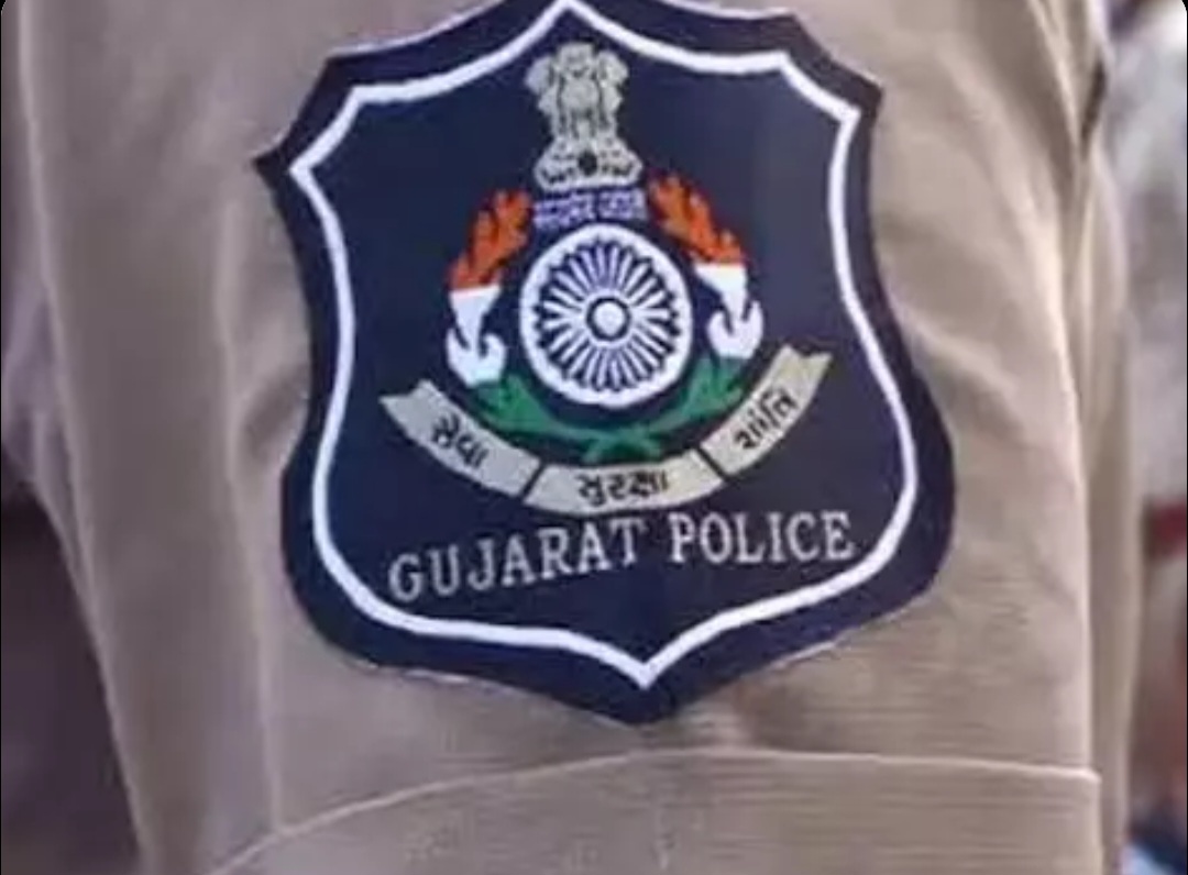ગુજરાત સરકાર દ્વારા પોલીસ વિરૂદ્ધ ફરિયાદ કરવા માટે 14449 નંબર શરૂ કરાયો.